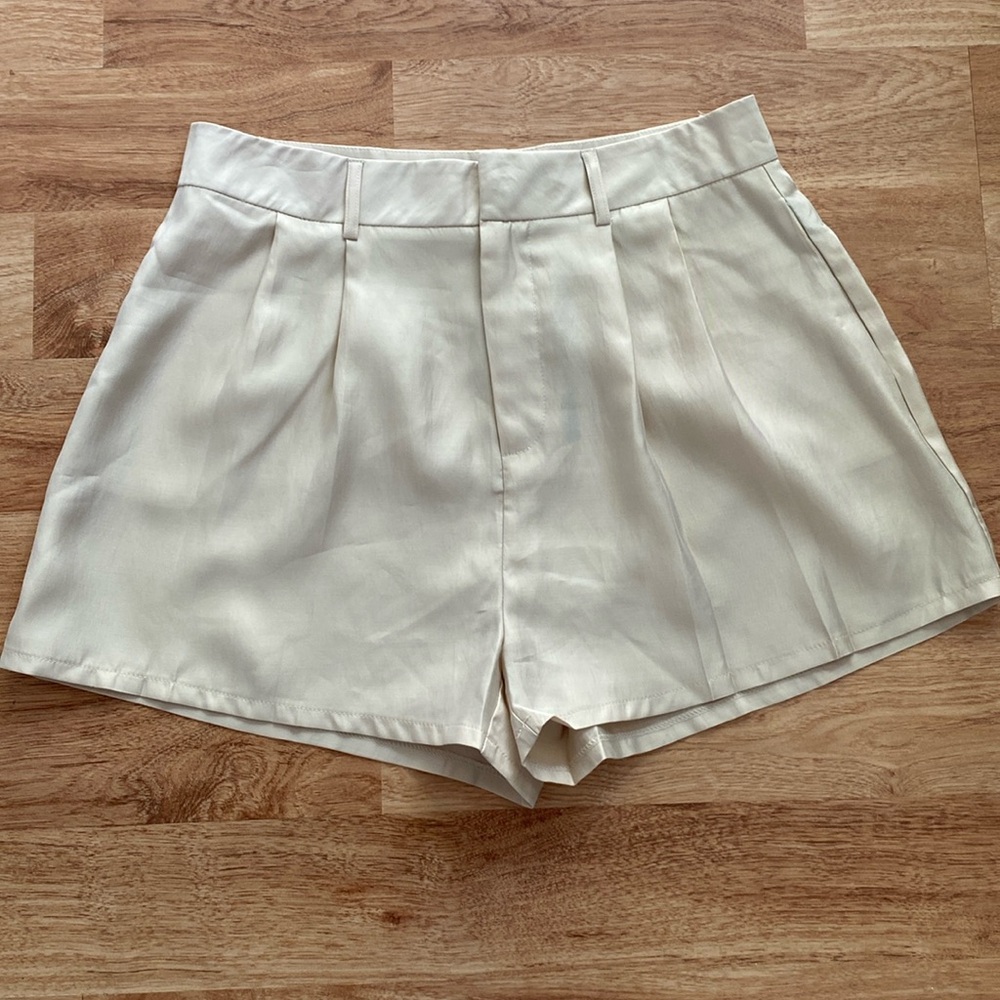 Shinestar Tencel high rise shorts NWT